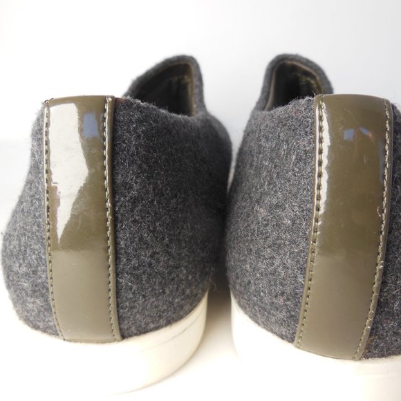 Dr. Scholl’s Repeat Zip Cool Fit Memory Foam Slide 7.5 women's Grey fabric upper - Picture 3 of 10